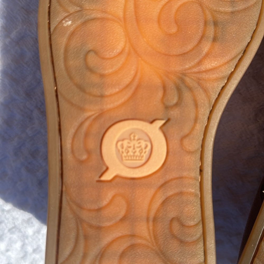 Born wrapped sandal taupe gold shimmer NEW - Picture 11 of 14